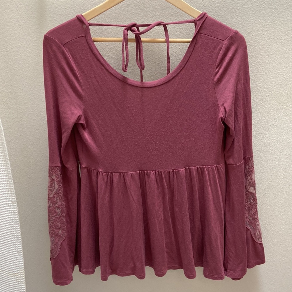 Women’s American Eagle Outfitters Pink Flare & Lace Sleeve, Open Back top. Sz S - Picture 6 of 12